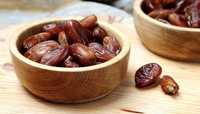Iranian Dates Export