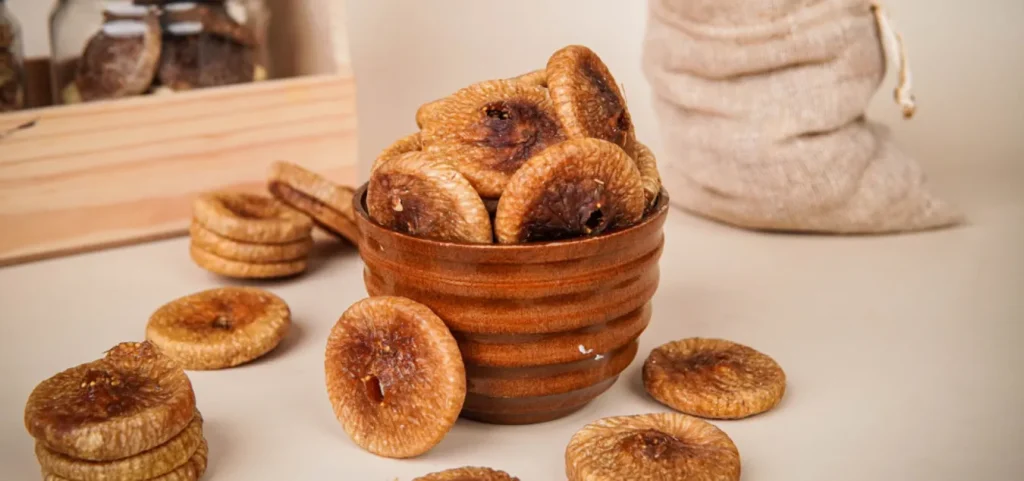 Properties of dried figs on health